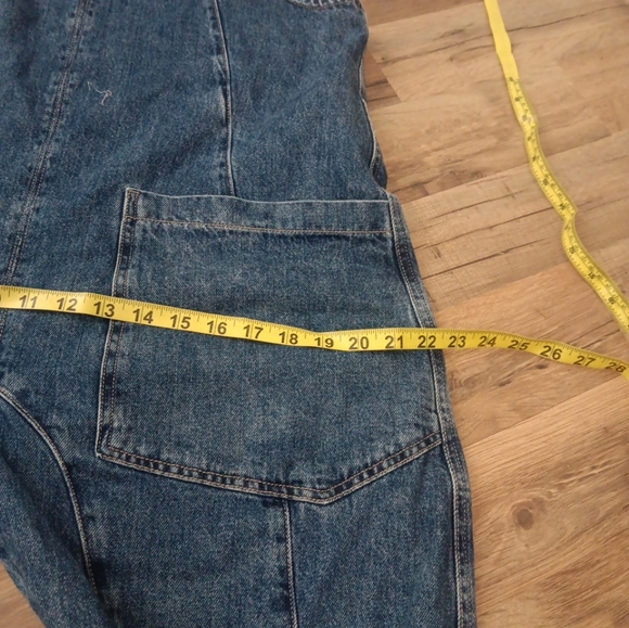 We The Free Blue Denim High Roller Jumpsuit Sz S - Picture 4 of 7